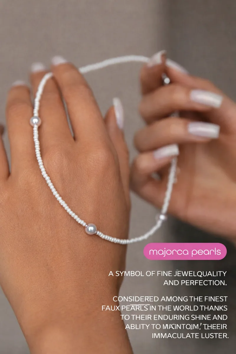 Neck choker made of beads jewelry